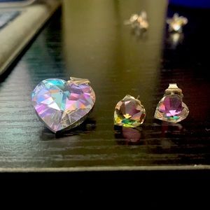 Crystal 💜 pendant and 💜💜earrings